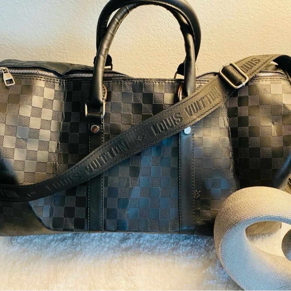 🌸Fashion Duffle Bag🌸